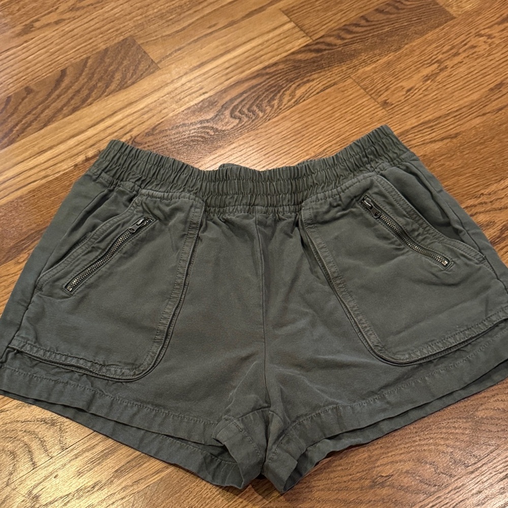 Aerie Dark Green Women's Cargo Shorts